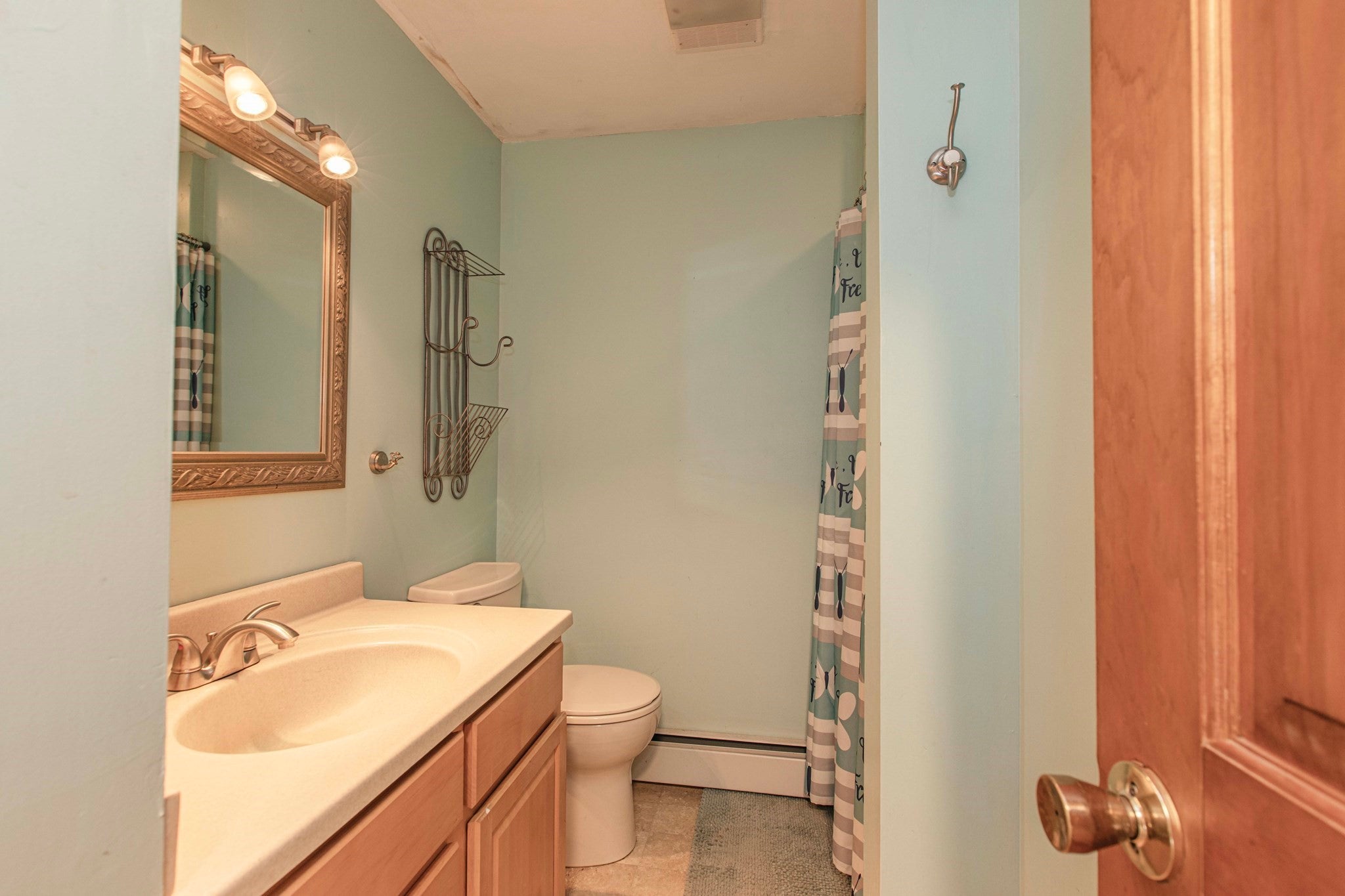 133 Walnut Plain Rd, Rochester, MA, 133 Walnut Plain Rd, Rochester, MA Photo #19