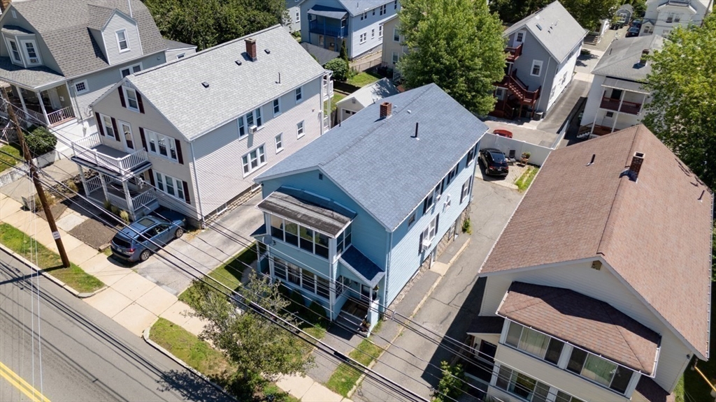 Watertown, Massachusetts 02472, United States, 4 Bedrooms Bedrooms, ,2 BathroomsBathrooms,Residential,Active,160070