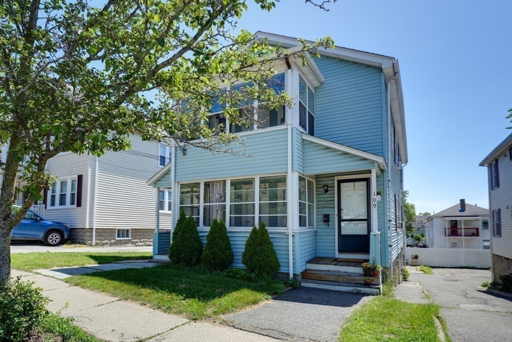 Watertown, Massachusetts 02472, United States, 4 Bedrooms Bedrooms, ,2 BathroomsBathrooms,Residential,Active,160070