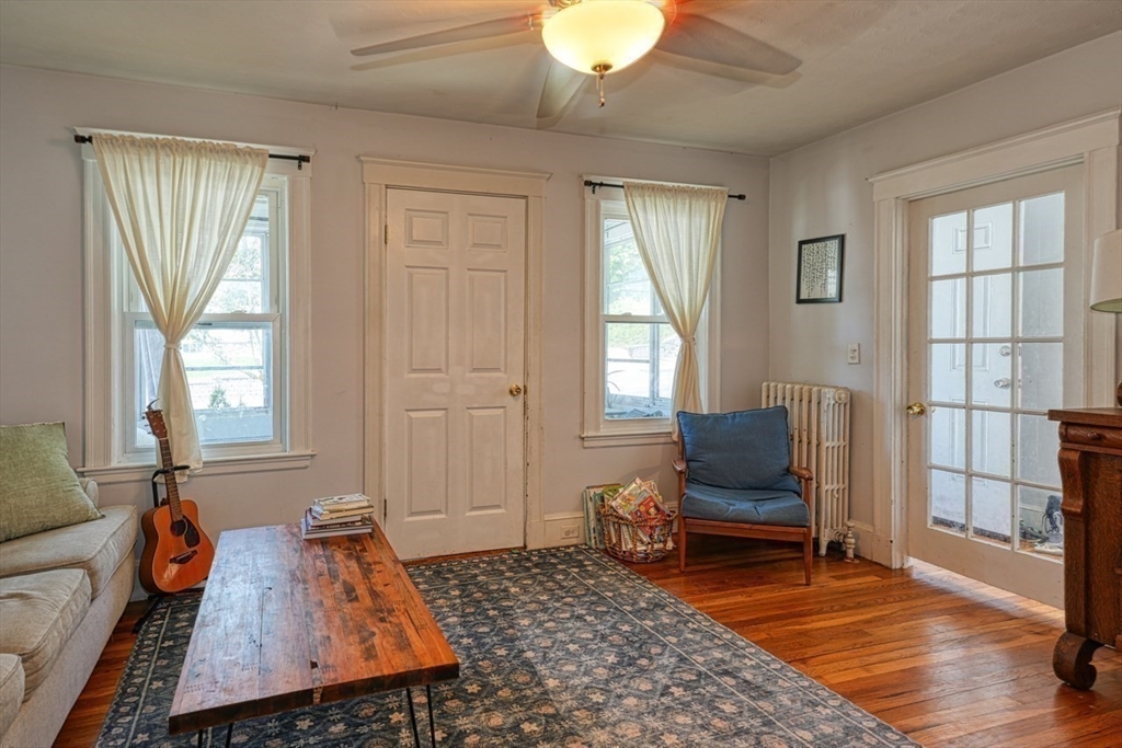 109 - 109A Lexington Street