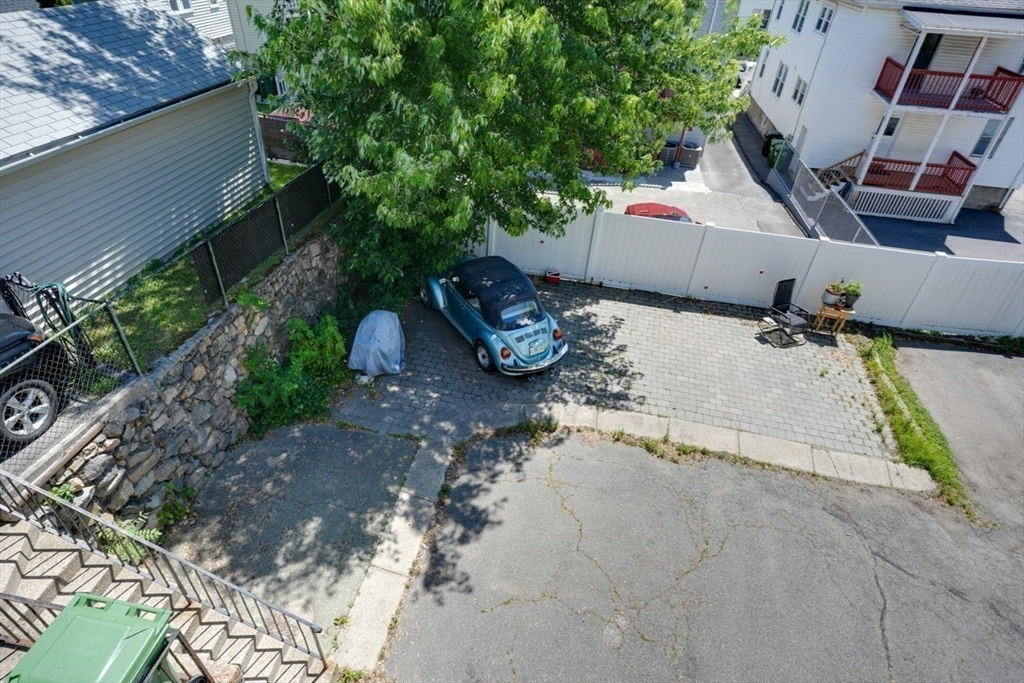 Watertown, Massachusetts 02472, United States, 4 Bedrooms Bedrooms, ,2 BathroomsBathrooms,Residential,Active,160070