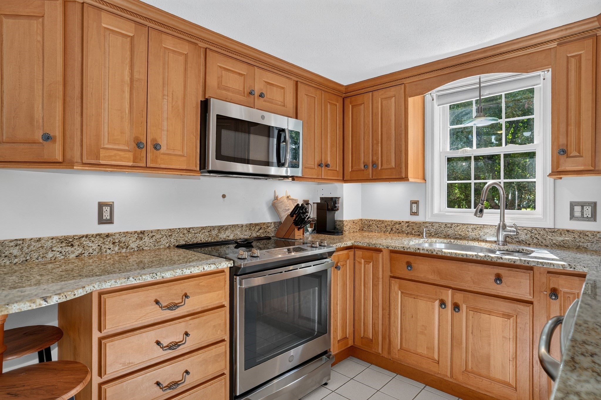 677 Boston Road, Billerica, MA, 677 Boston Road, Billerica, MA Photo #9