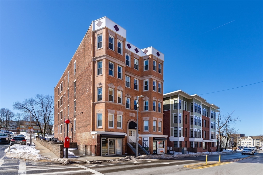 301-305 Dudley Street