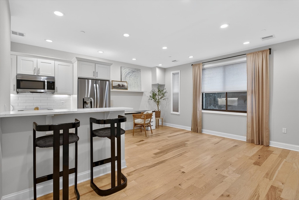 1500 Worcester Rd. 118