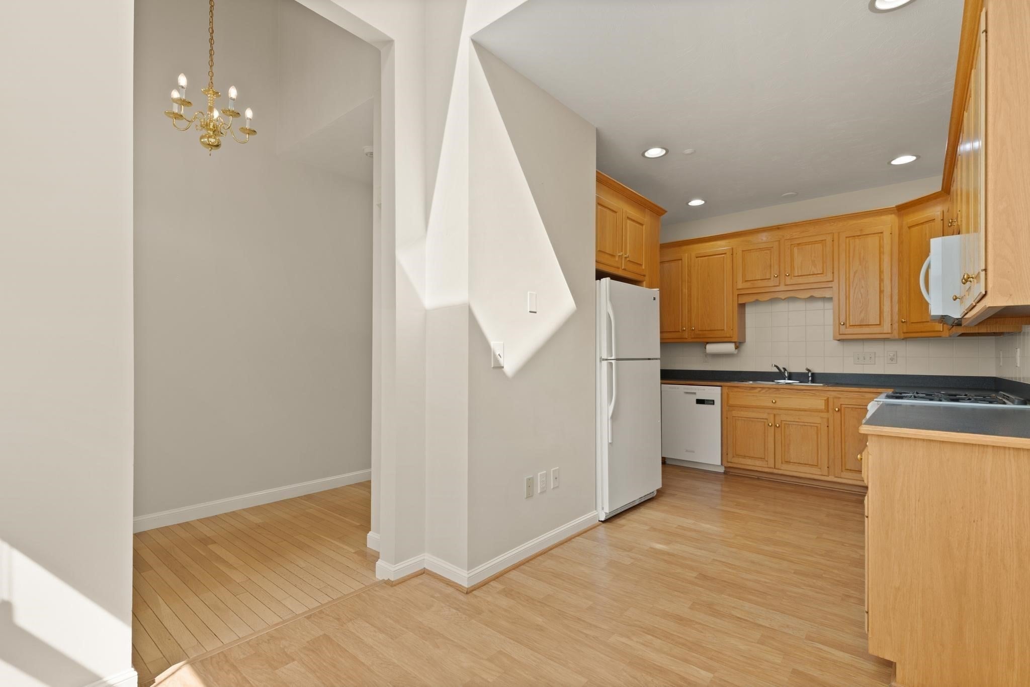 9 Kingson Ln #6, Medway, MA, 9 Kingson Ln #6, Medway, MA Photo #20