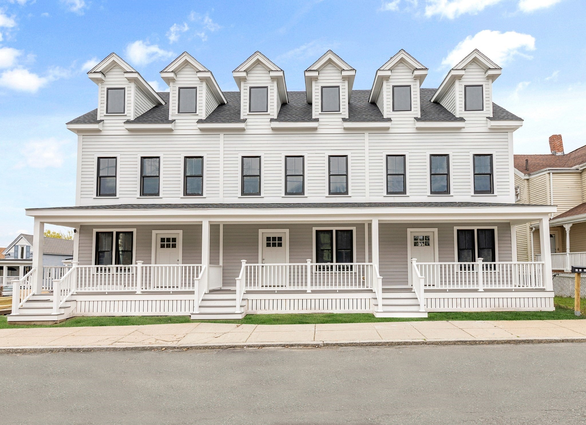 23-27 Cedar St