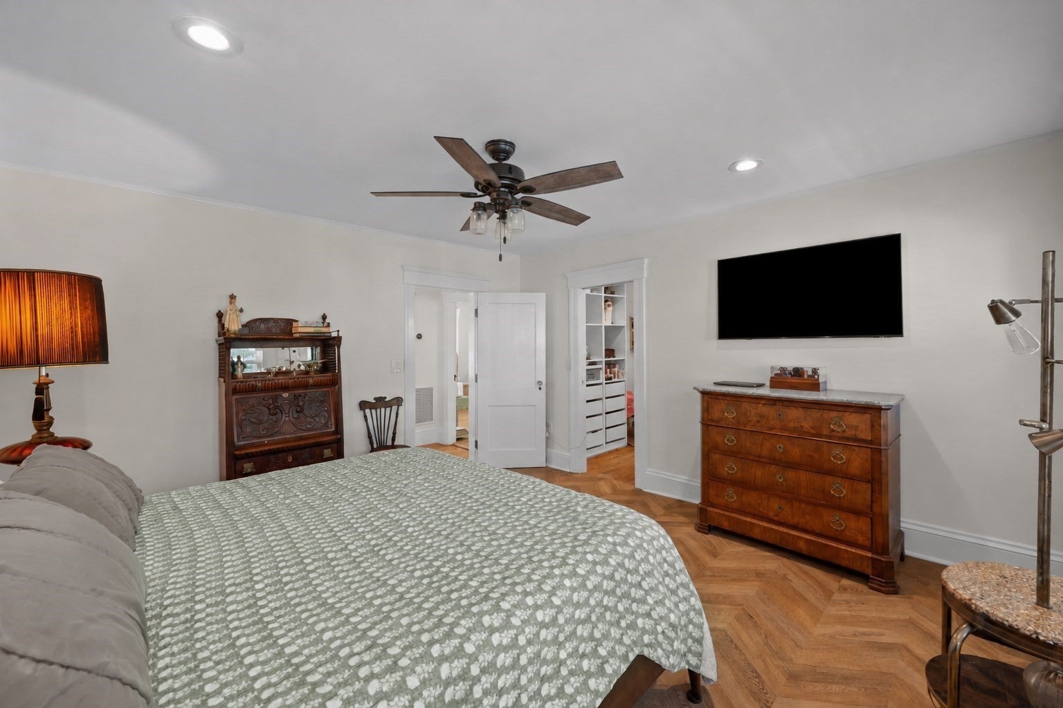 19 S Lenox St, Worcester, MA, 19 S Lenox St, Worcester, MA Photo #23