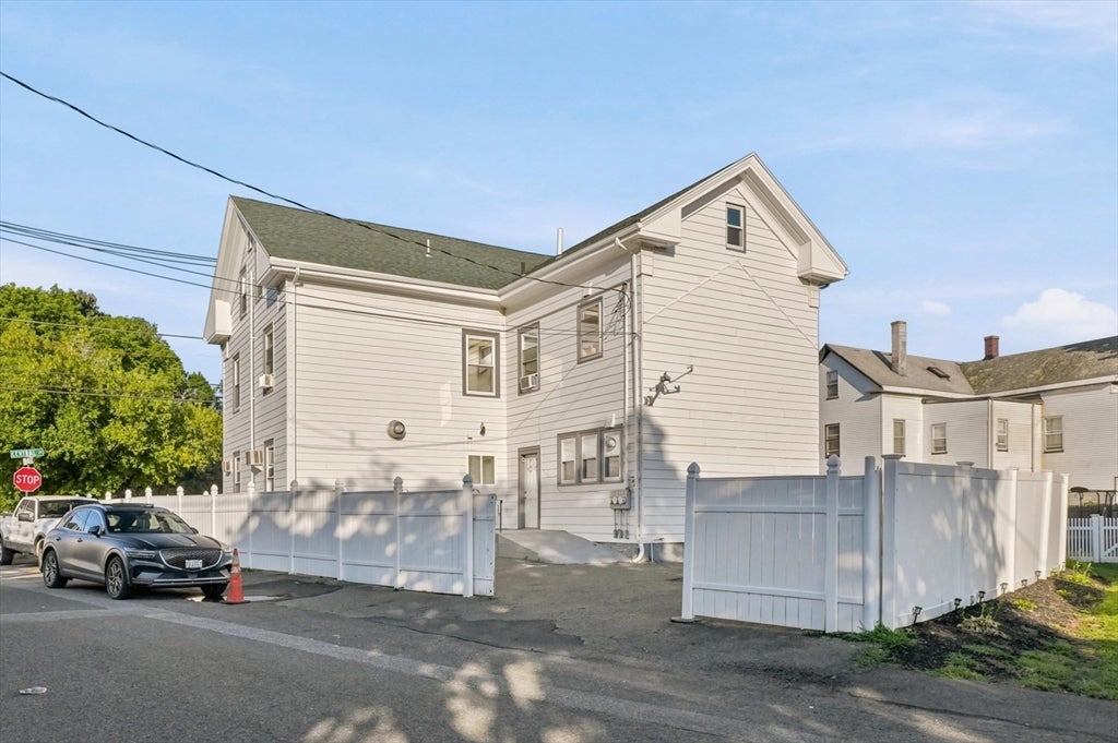 114 Central St, Peabody, MA Photo #26