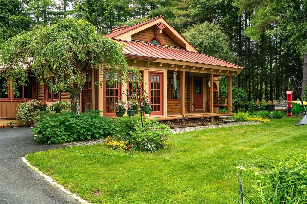 7 Hawthorne Drive