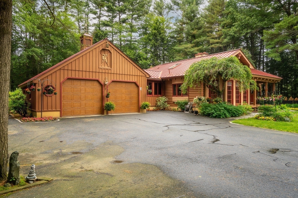 7 Hawthorne Drive
