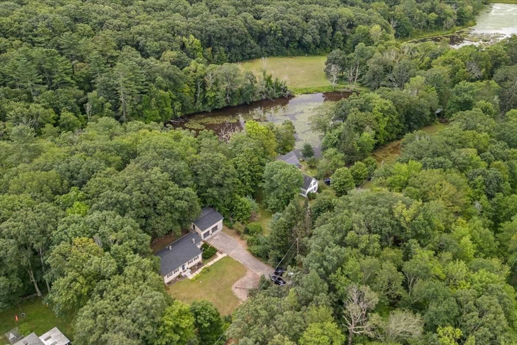 822 Hardwick Rd