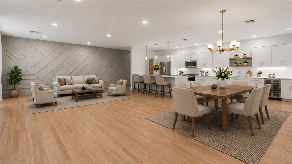 391 Walnut St 5