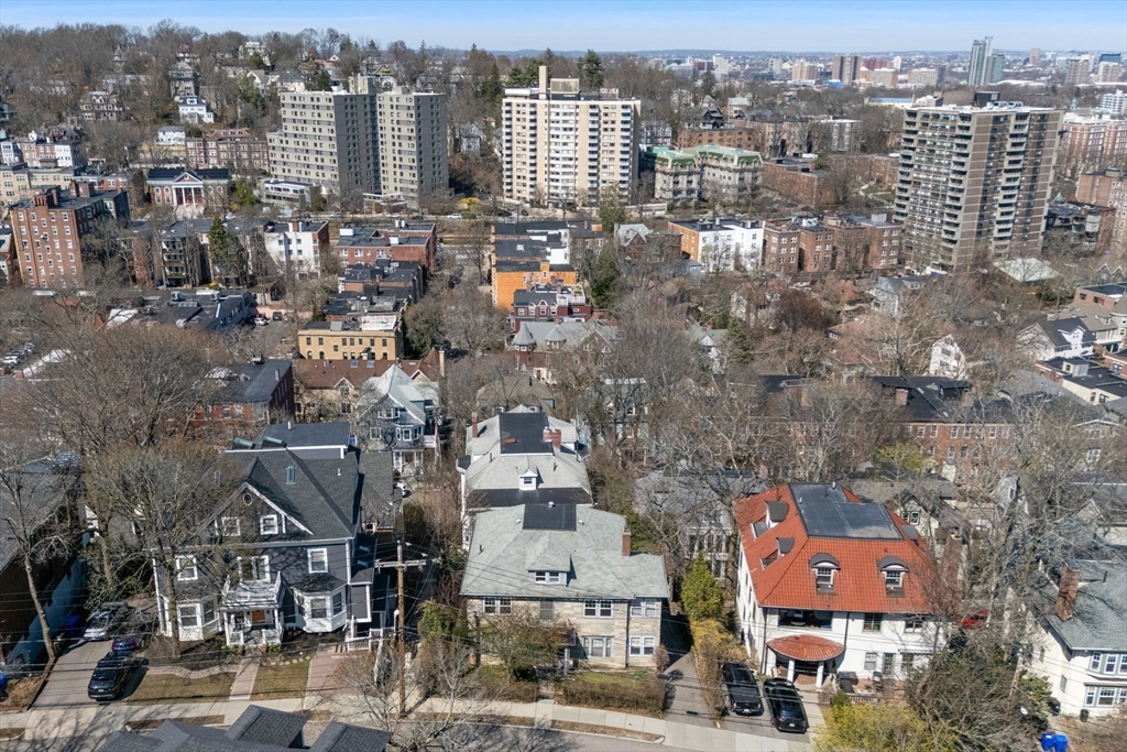 79 Winthrop Road