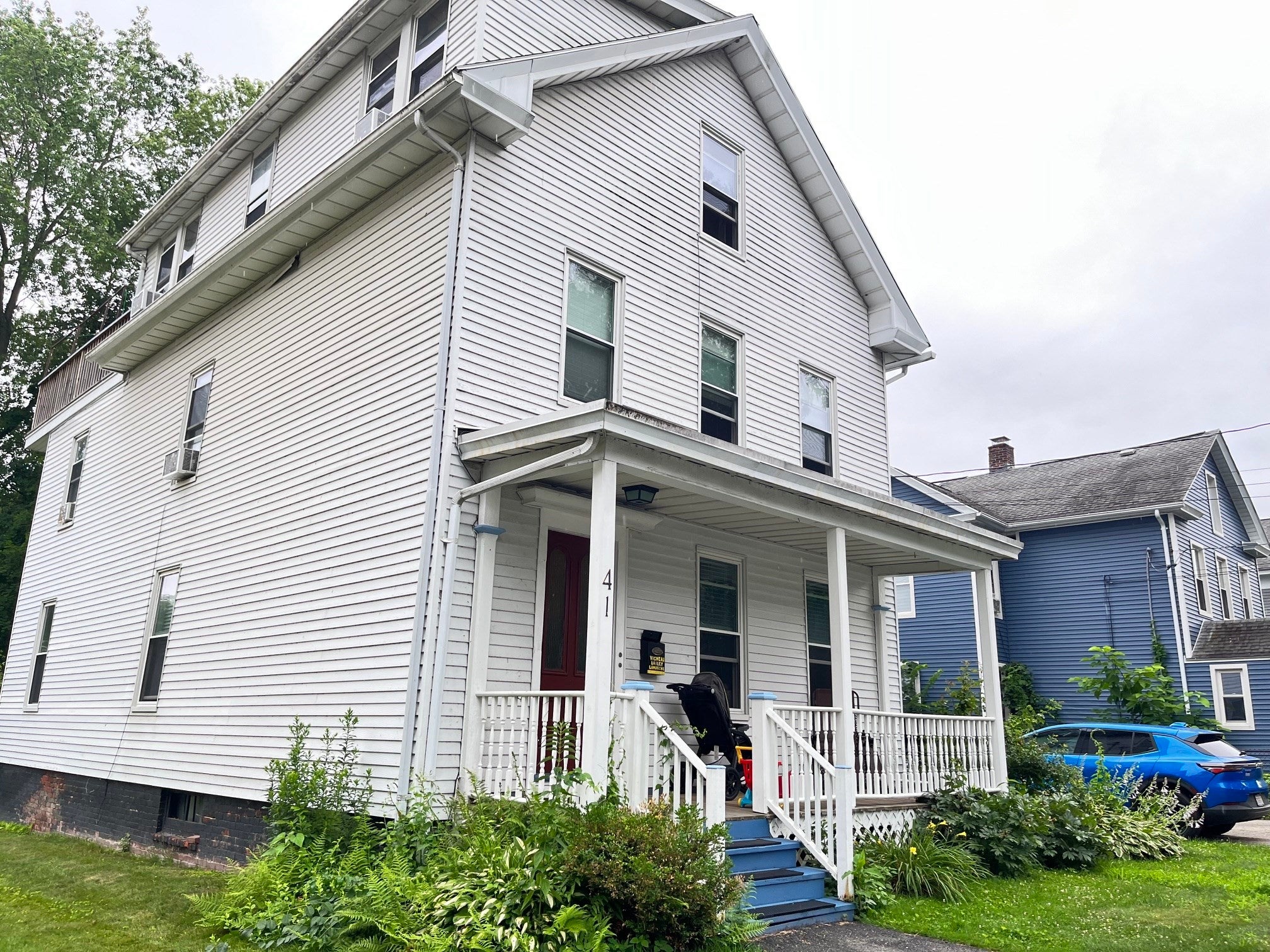 41 Carew St, South Hadley, MA Photo #2