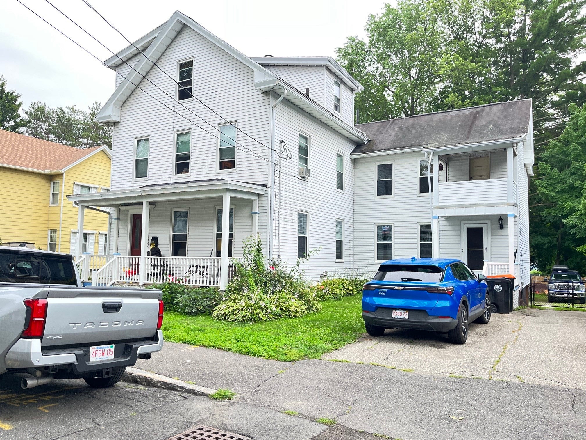 Photo of 41 Carew St, South Hadley, MA