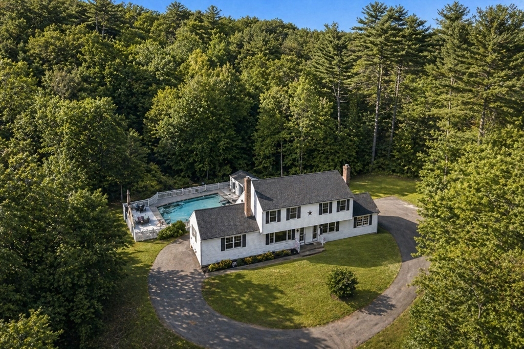 12 Pinecrest Road 12