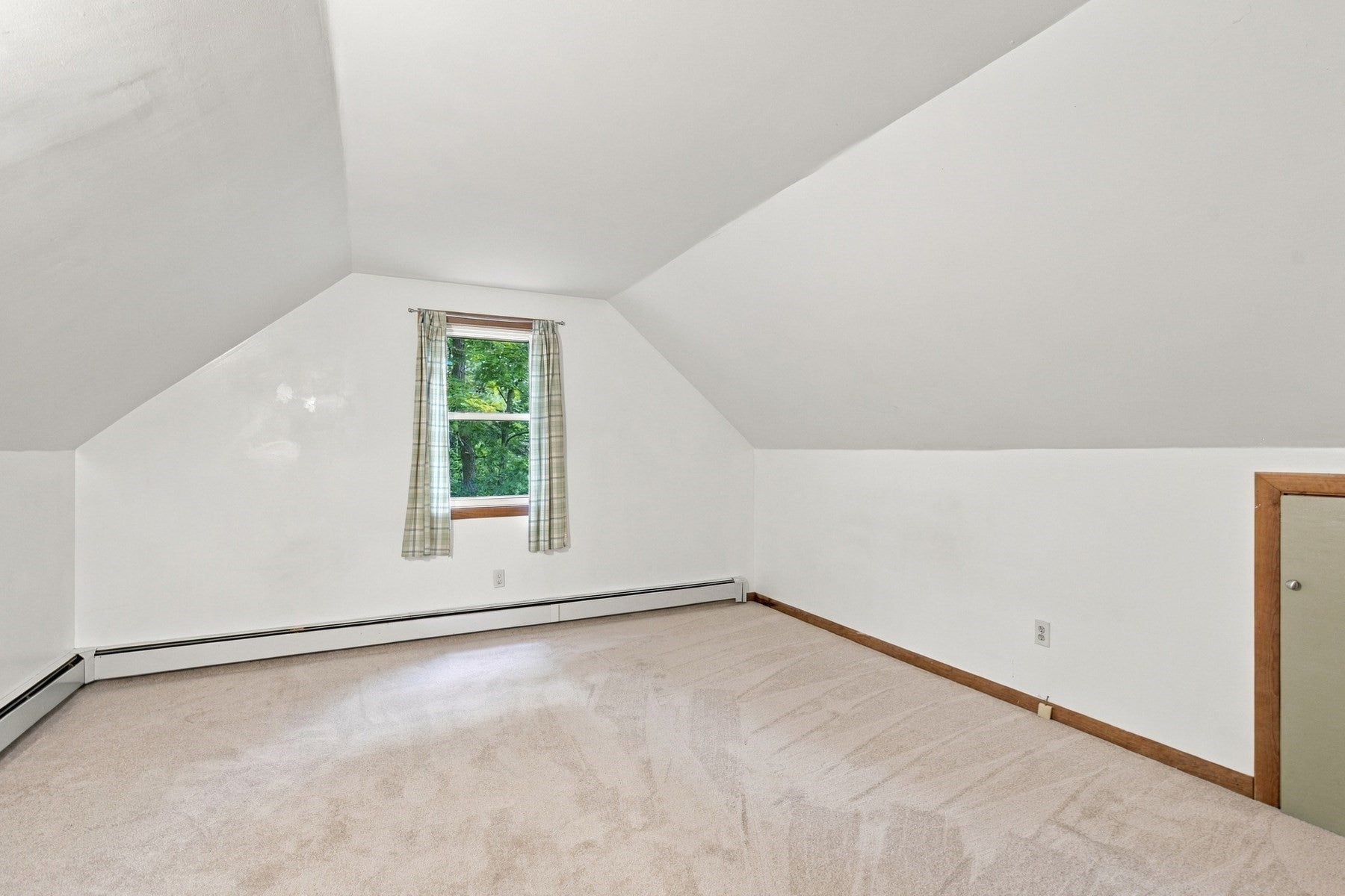 35 Pinecrest Beach Dr, Falmouth, MA, 35 Pinecrest Beach Dr, Falmouth, MA Photo #25