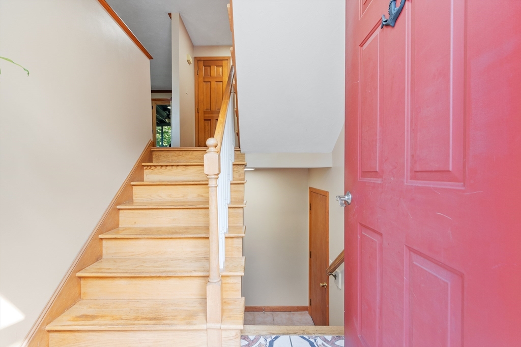 11 Hemlock Ave