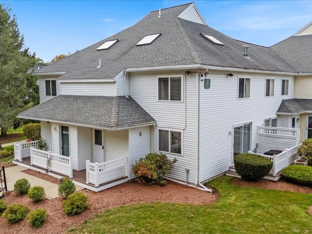 360 Littleton Rd #F2, Chelmsford, MA Photo #1