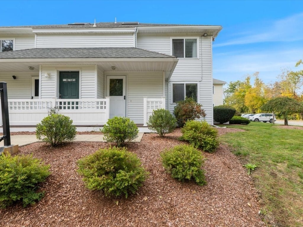 360 Littleton Rd F2