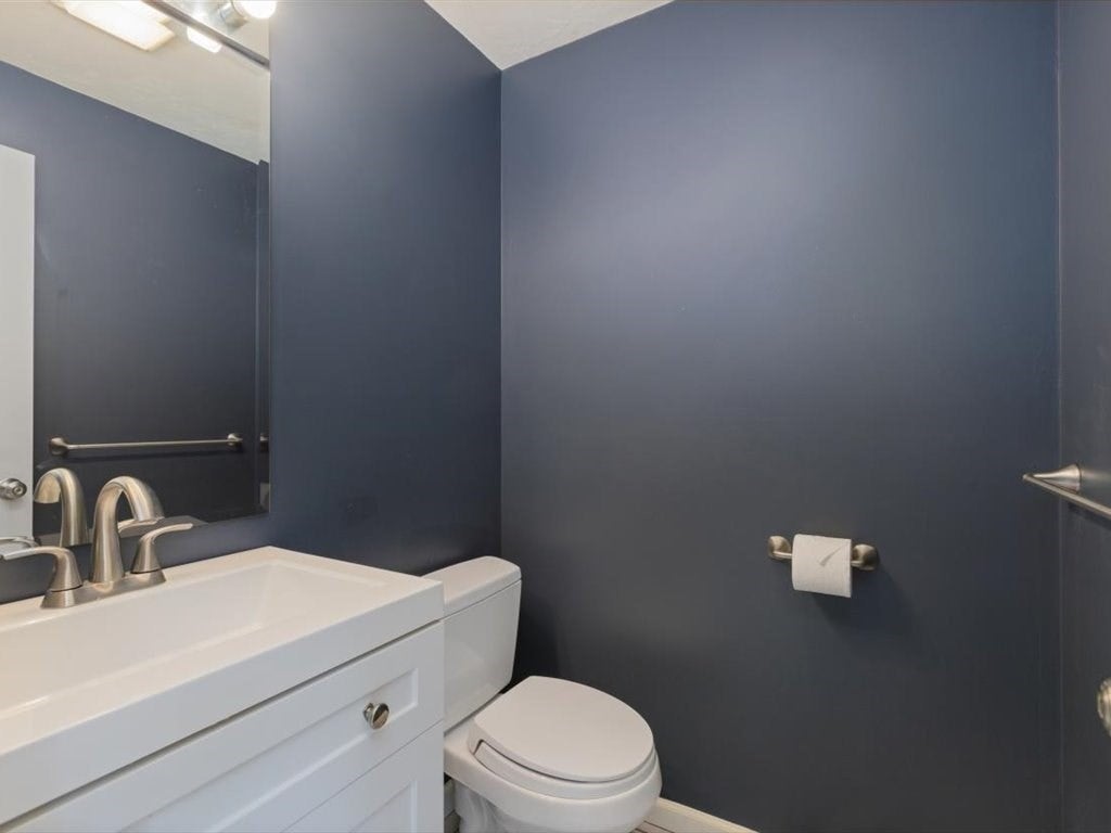 360 Littleton Rd #F2, Chelmsford, MA Photo #23