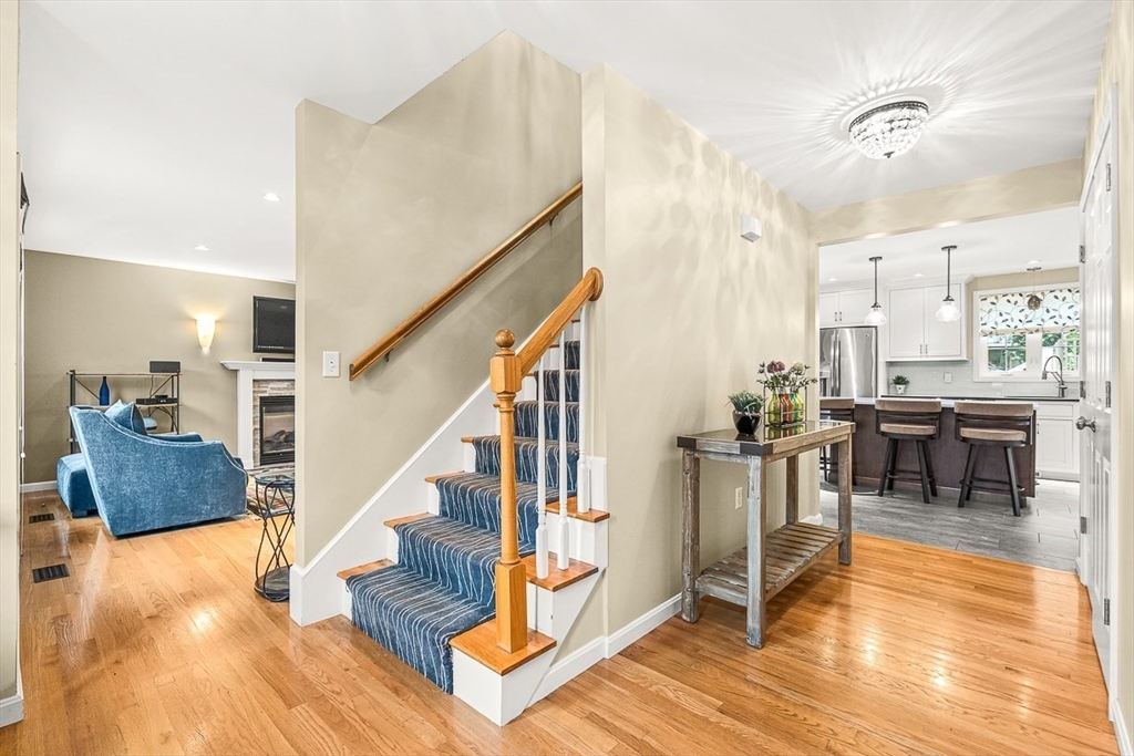6 Woods Hill Circle
