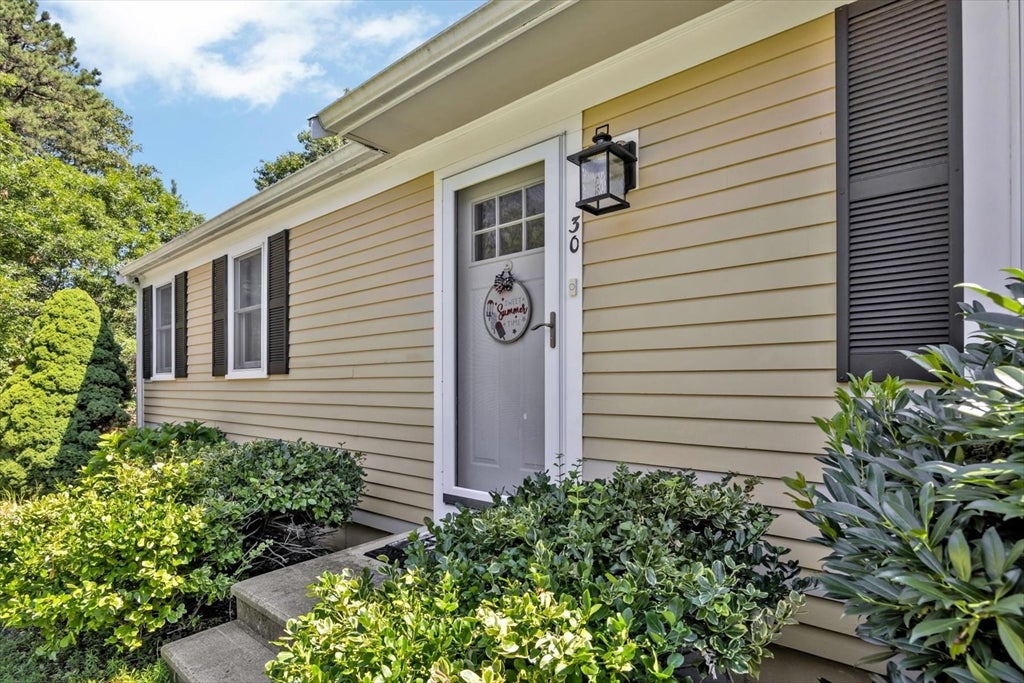 30 Patience Ln, Barnstable, MA, 30 Patience Ln, Barnstable, MA Photo #2