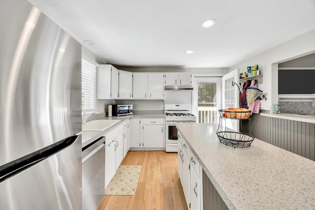 30 Patience Ln, Barnstable, MA, 30 Patience Ln, Barnstable, MA Photo #8