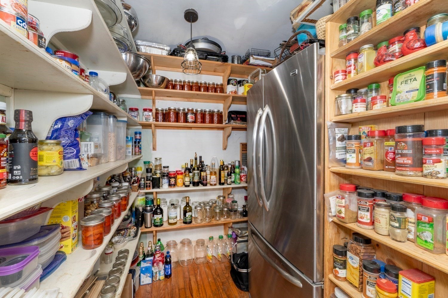 64 Prospect St