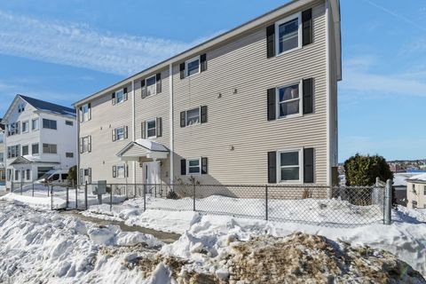 Photo of 172 Perry Ave #1A, Worcester, MA 01610 (MLS # 73474229)