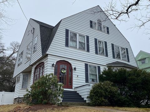 24 Mendon St Hopedale MA 01747