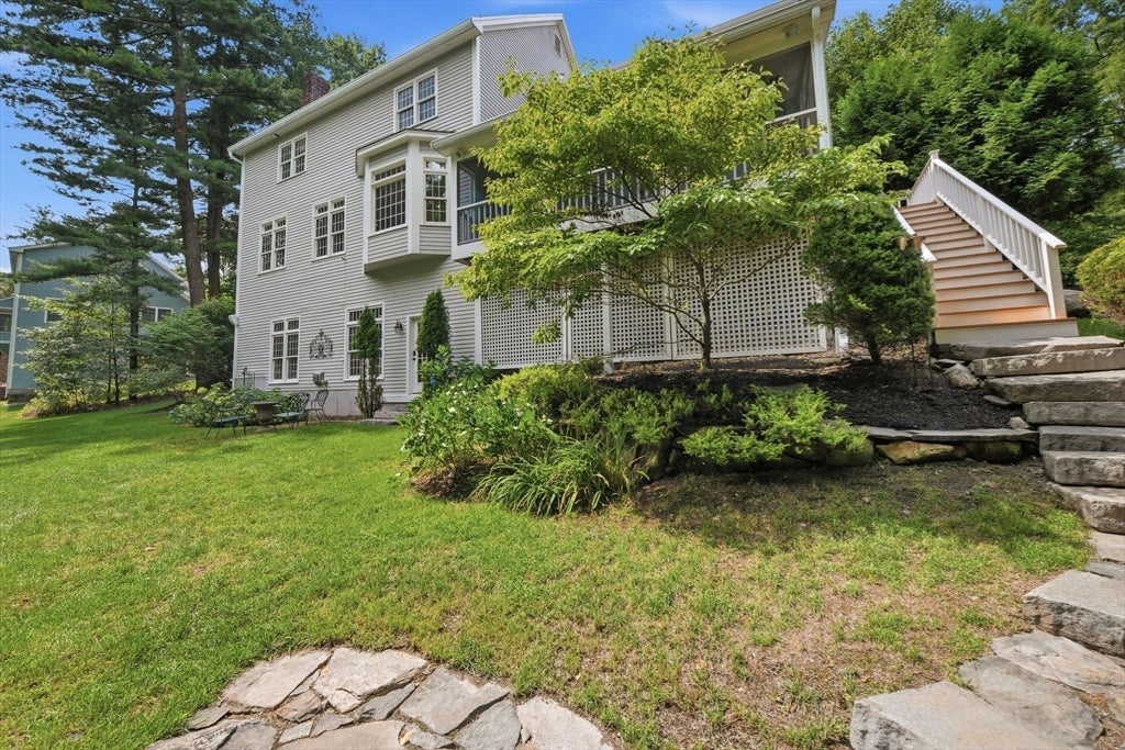 2 Jennifer Dr, Westford, MA Photo #4
