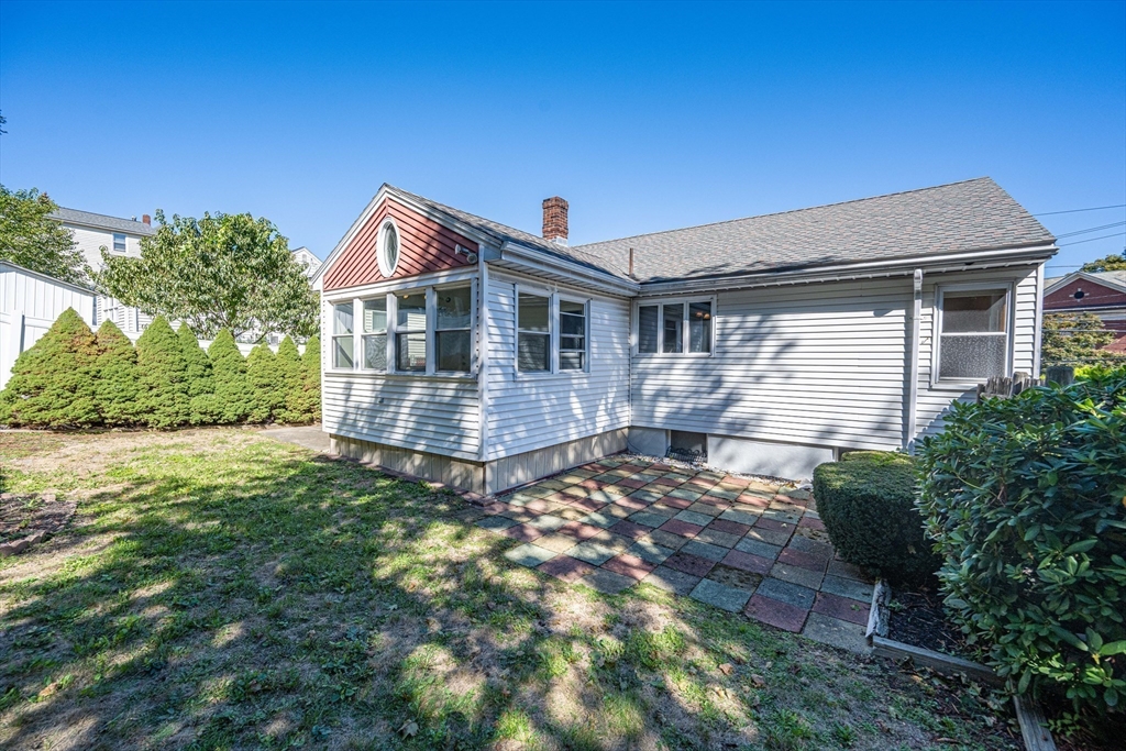 6 Vane St