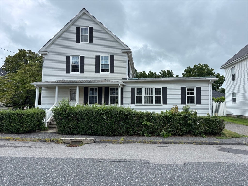 Click for 9 Genoa Avenue #1, Milford, MA slideshow