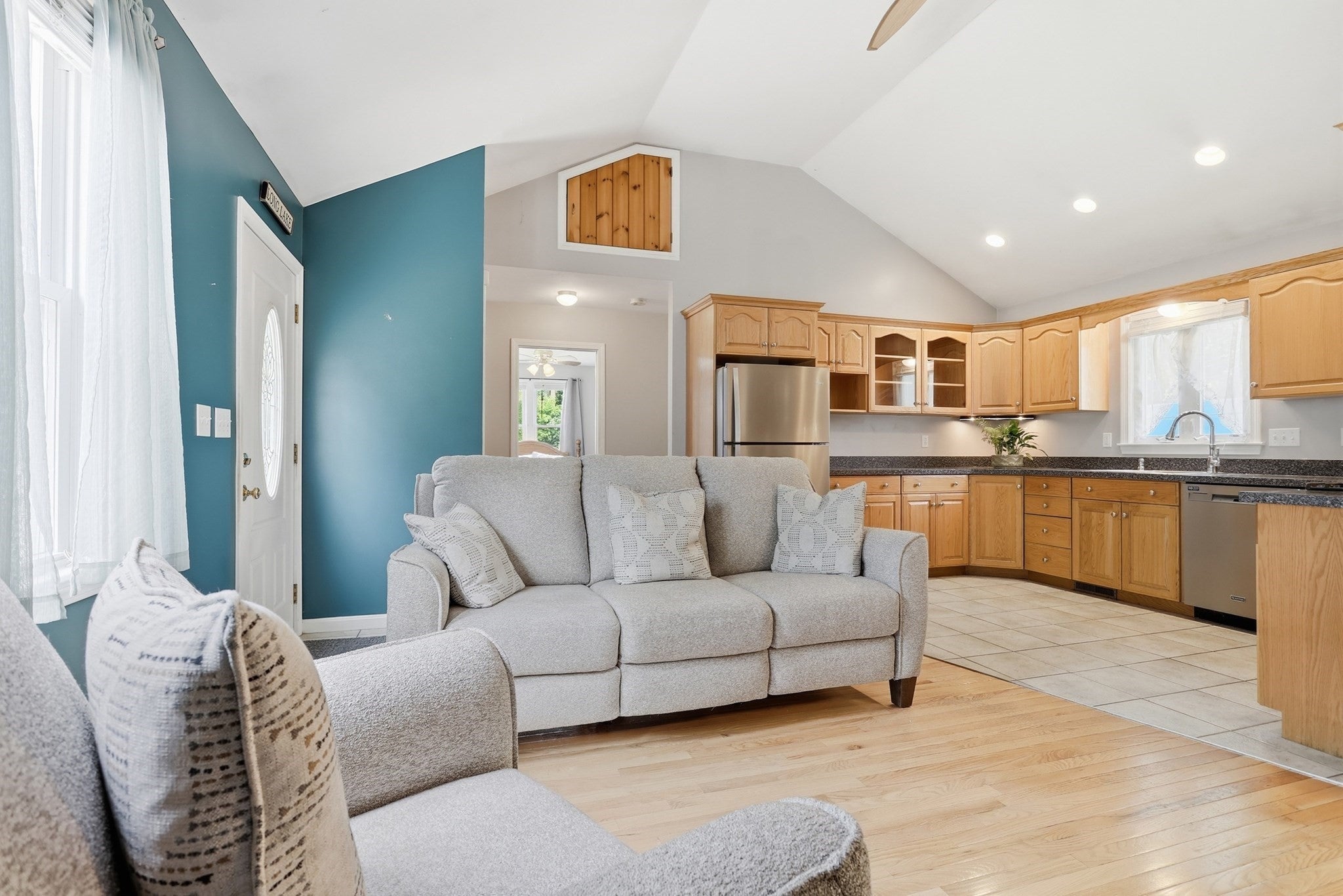 6 Oak Road, Littleton, MA, 6 Oak Road, Littleton, MA Photo #11