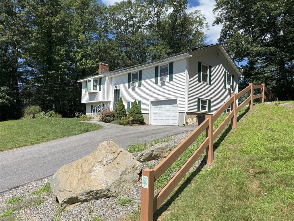 5 Ridgewood Dr