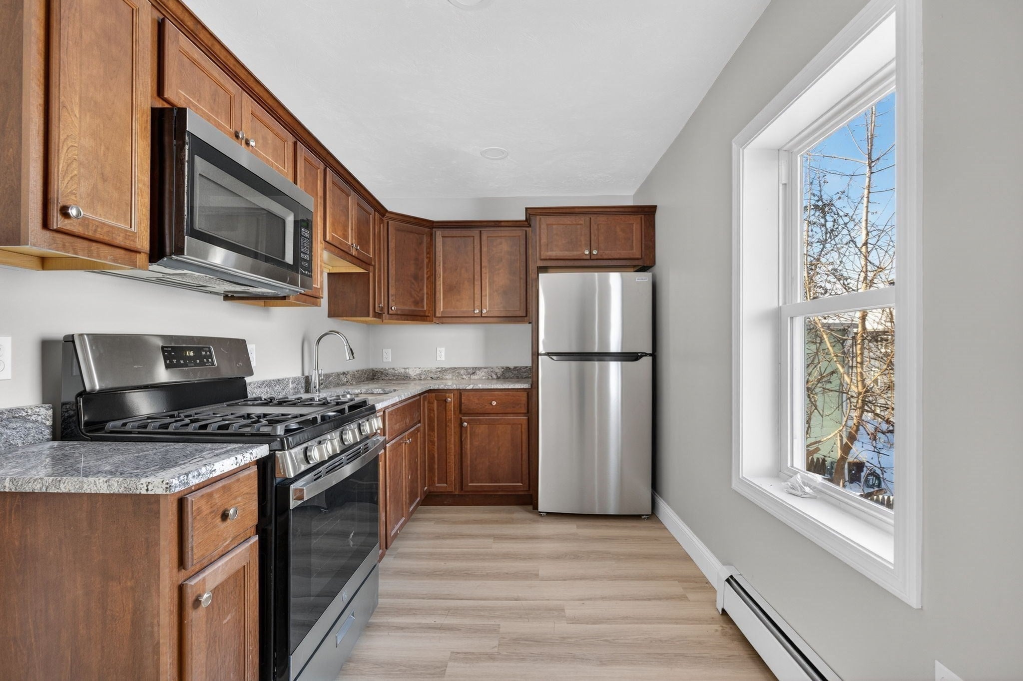 169 Grant St, Fall River, MA Photo #16