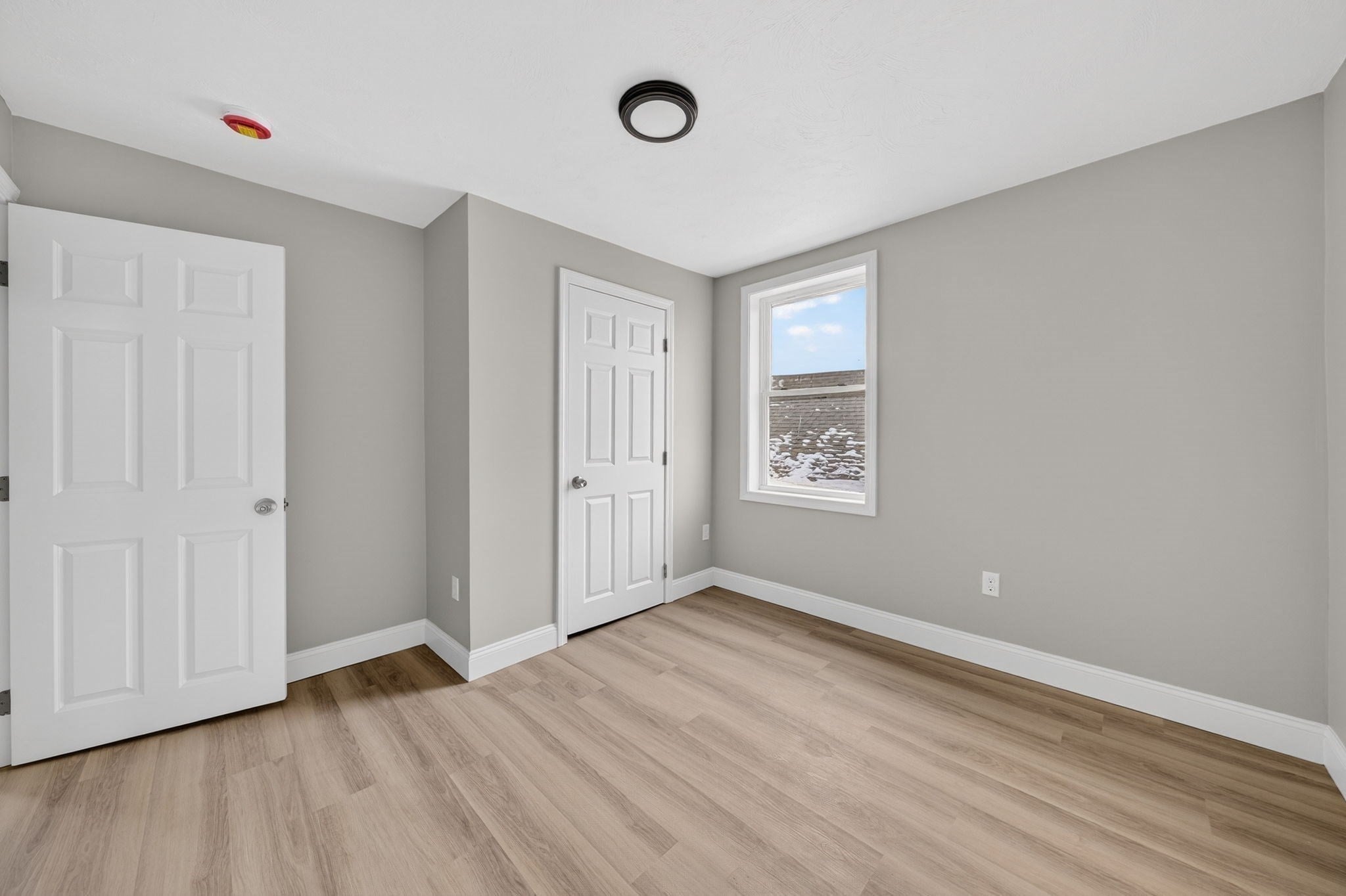 169 Grant St, Fall River, MA Photo #37
