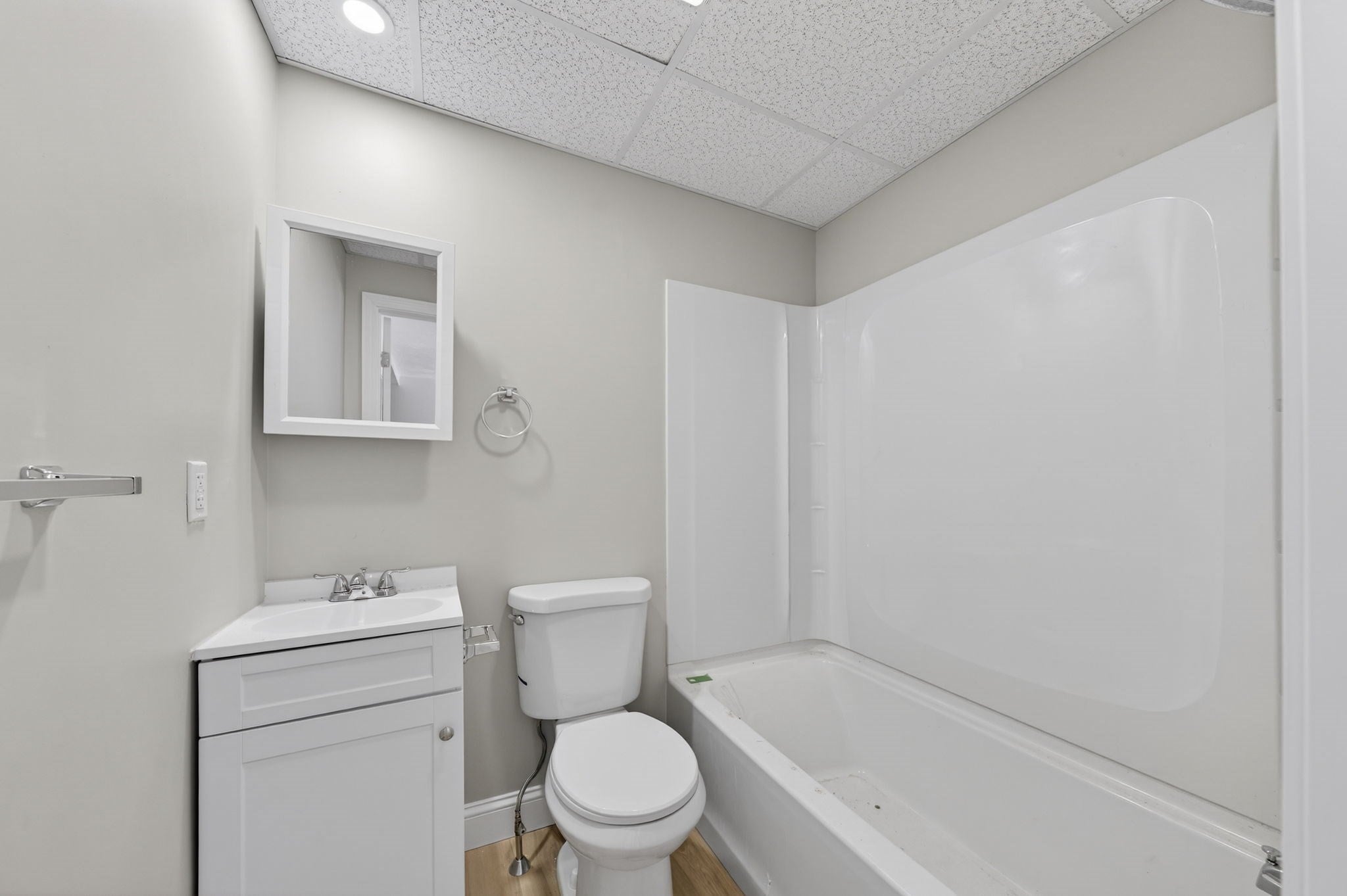 169 Grant St, Fall River, MA Photo #13