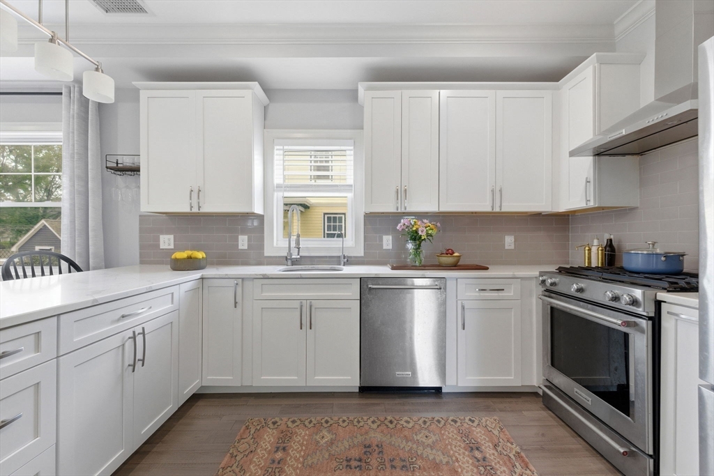 73 Bartlett Rd #1, Winthrop, MA Photo #7