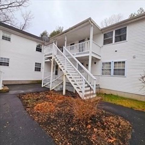 17 Wysocki Dr 57 Dudley MA 01571