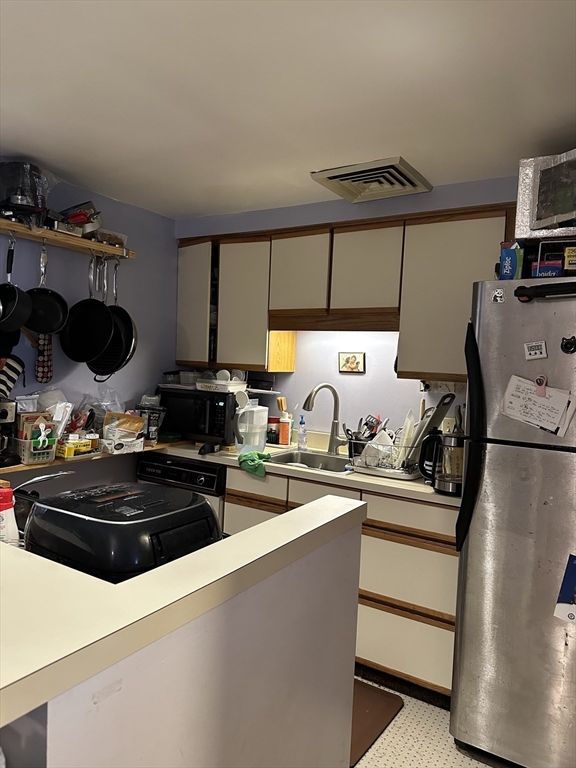 28 Parkman St 2