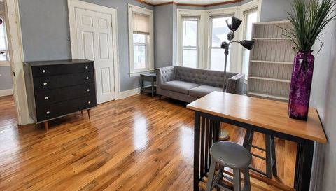 12 5th Avenue Haverhill MA 01830