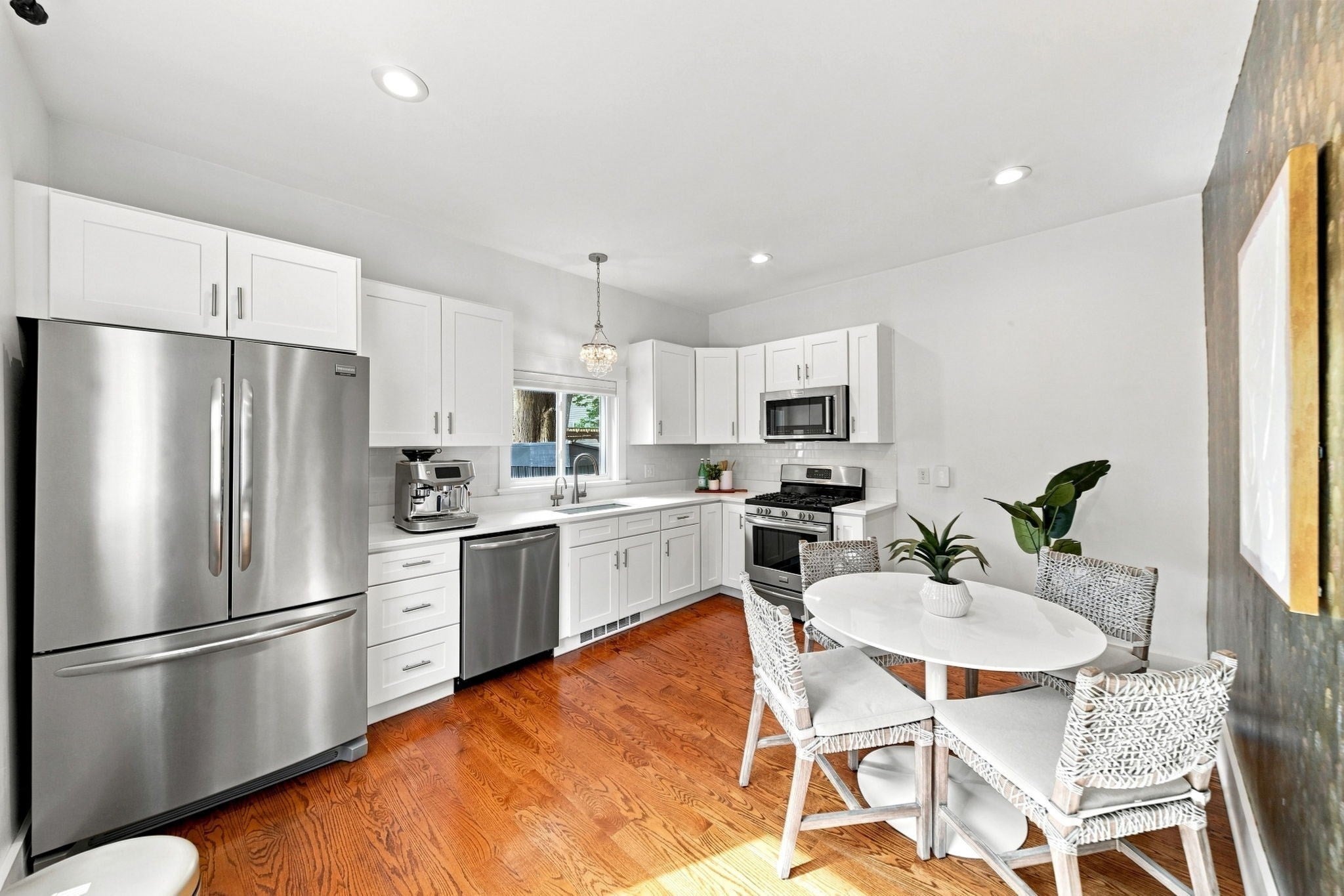 18 Partridge Ave, Somerville, MA Photo #3