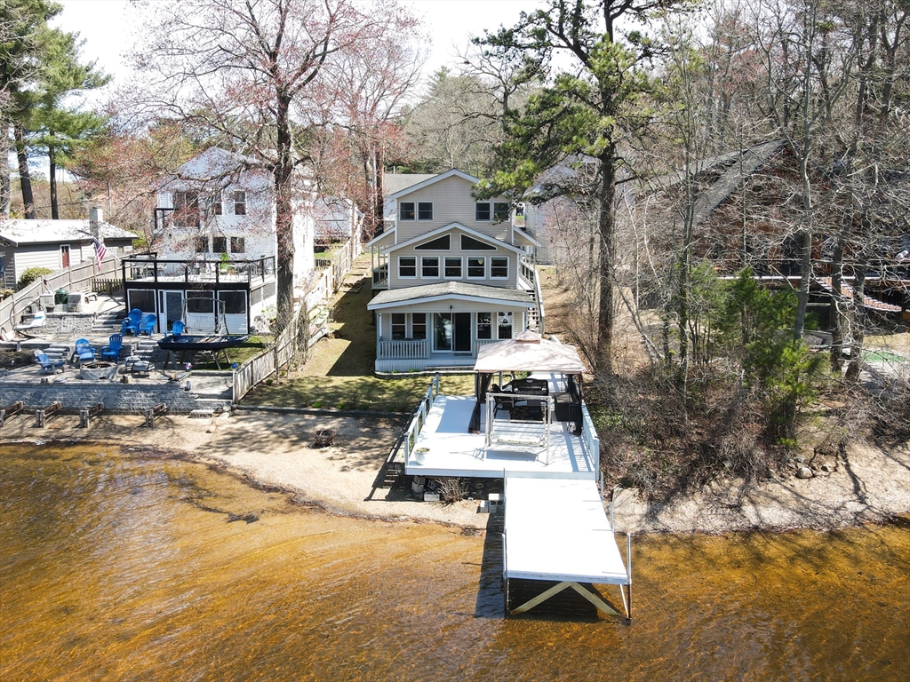 59 Lakeview Ave