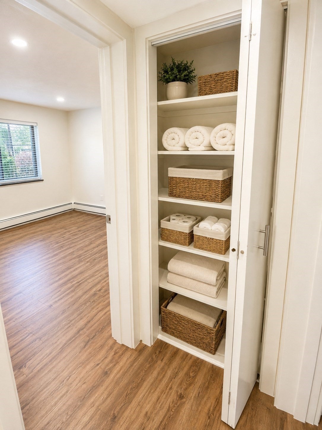 6 C Charlesbank Way #C, Waltham, MA, 6 C Charlesbank Way #C, Waltham, MA Photo #10