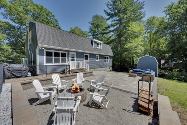 77 Larned Rd