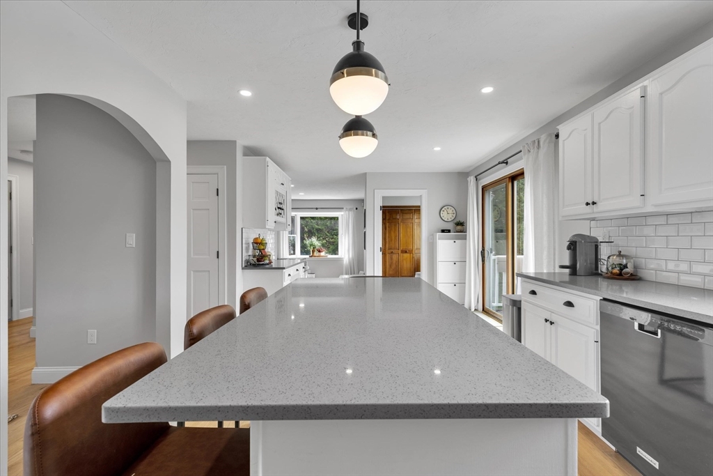 170 Norton Ave