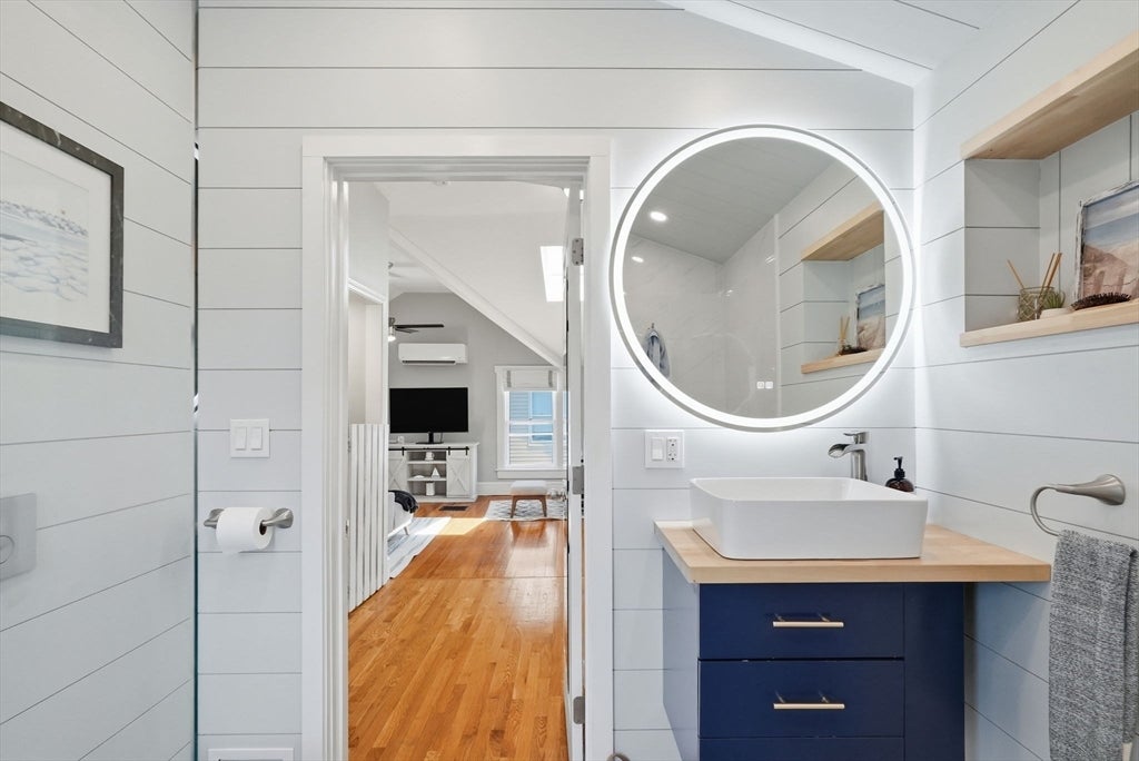 16 Billows Street #B, Winthrop, MA Photo #9