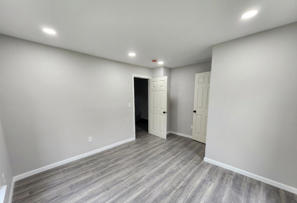 179 Sargeant St, Holyoke, MA, 179 Sargeant St, Holyoke, MA Photo #16